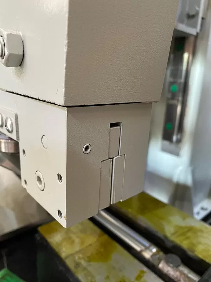 Гидравлический ленточнопильный колонный станок Stalex SBS-650