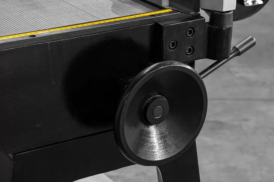 Гильотина ручная сабельного типа Stalex KHS-1250