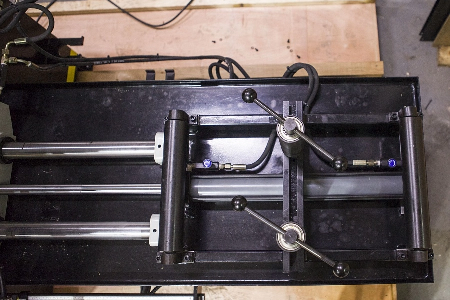 Станок автоматический двухколонный Stalex TBK-4228B