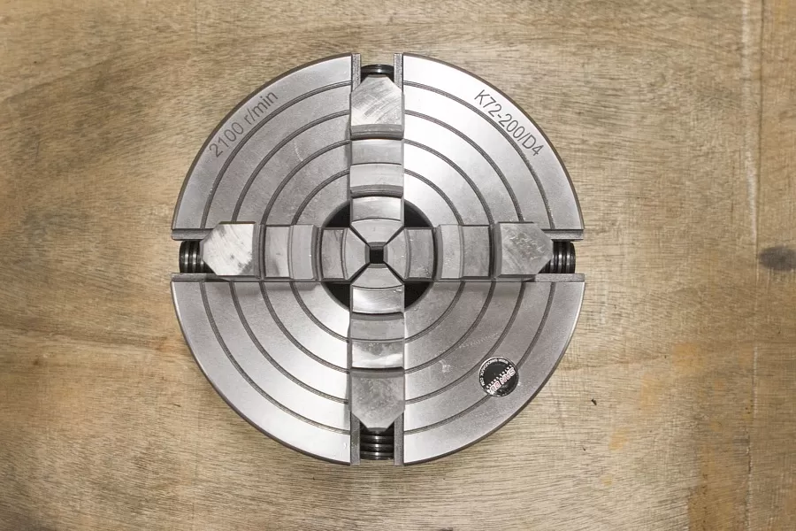 Станок токарно-винторезный Stalex C0632D/1000