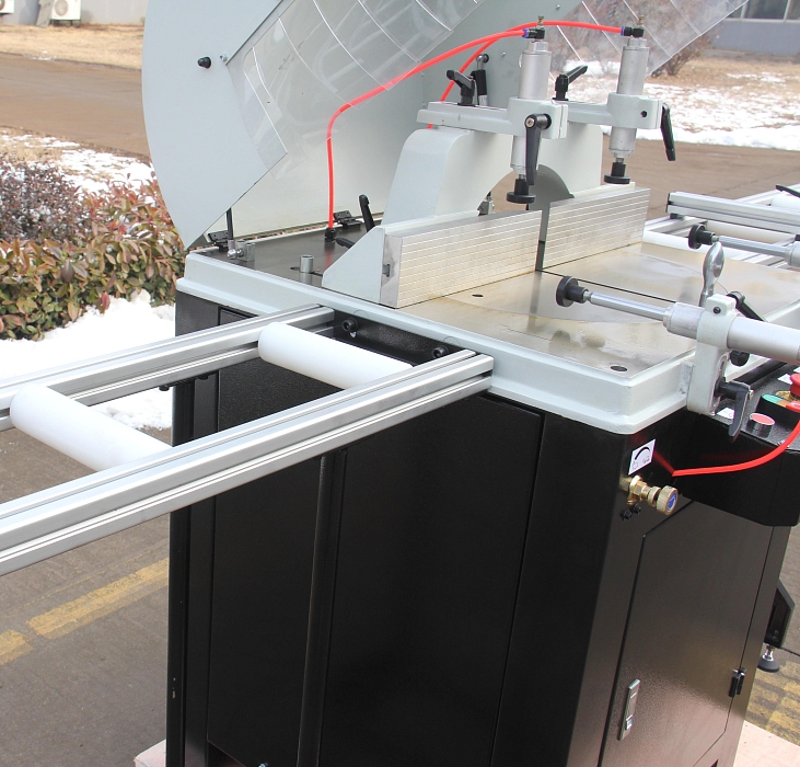 Пила дисковая полуавтоматическая по алюминию Stalex QCS-400A