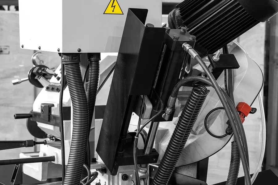 Станок ленточнопильный Stalex BSM-270GH