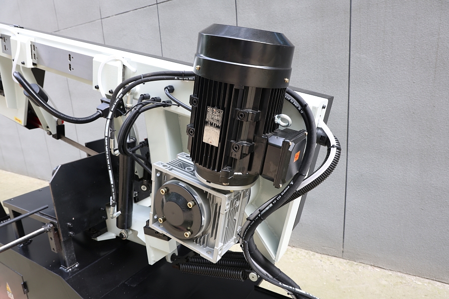 Станок ленточнопильный с гидроподъёмом рамы STALEX BS-2114ТH